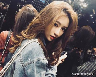震惊，我被女帝抢婚